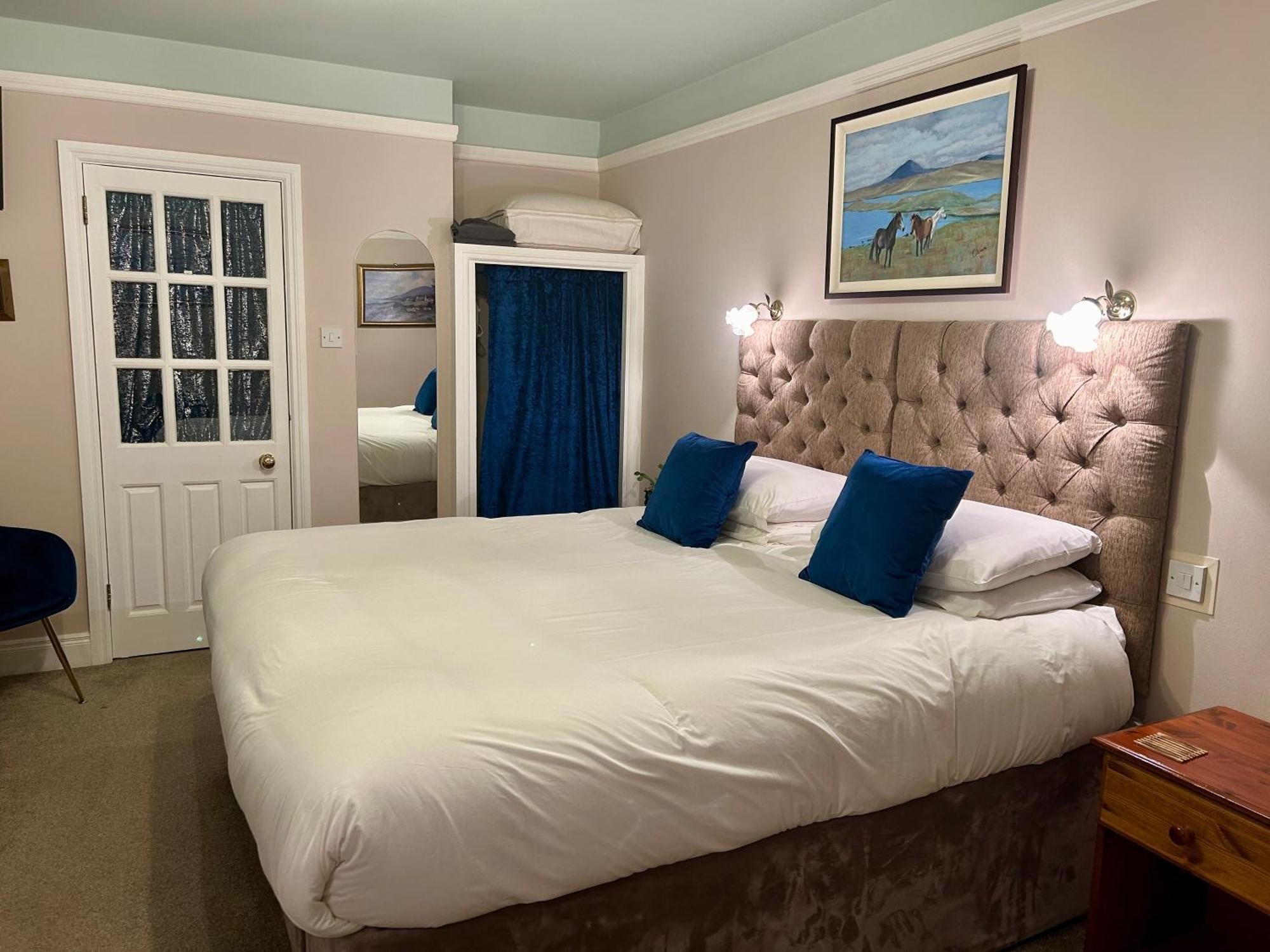 Buttermilk Lodge Guest Accommodation Clifden Eksteriør bilde
